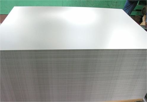 صفيحة رقيقة من SPCC 0.18mm صفيحة صفيح ساطعة 5.6 / 2.8 2.8 / 2.8